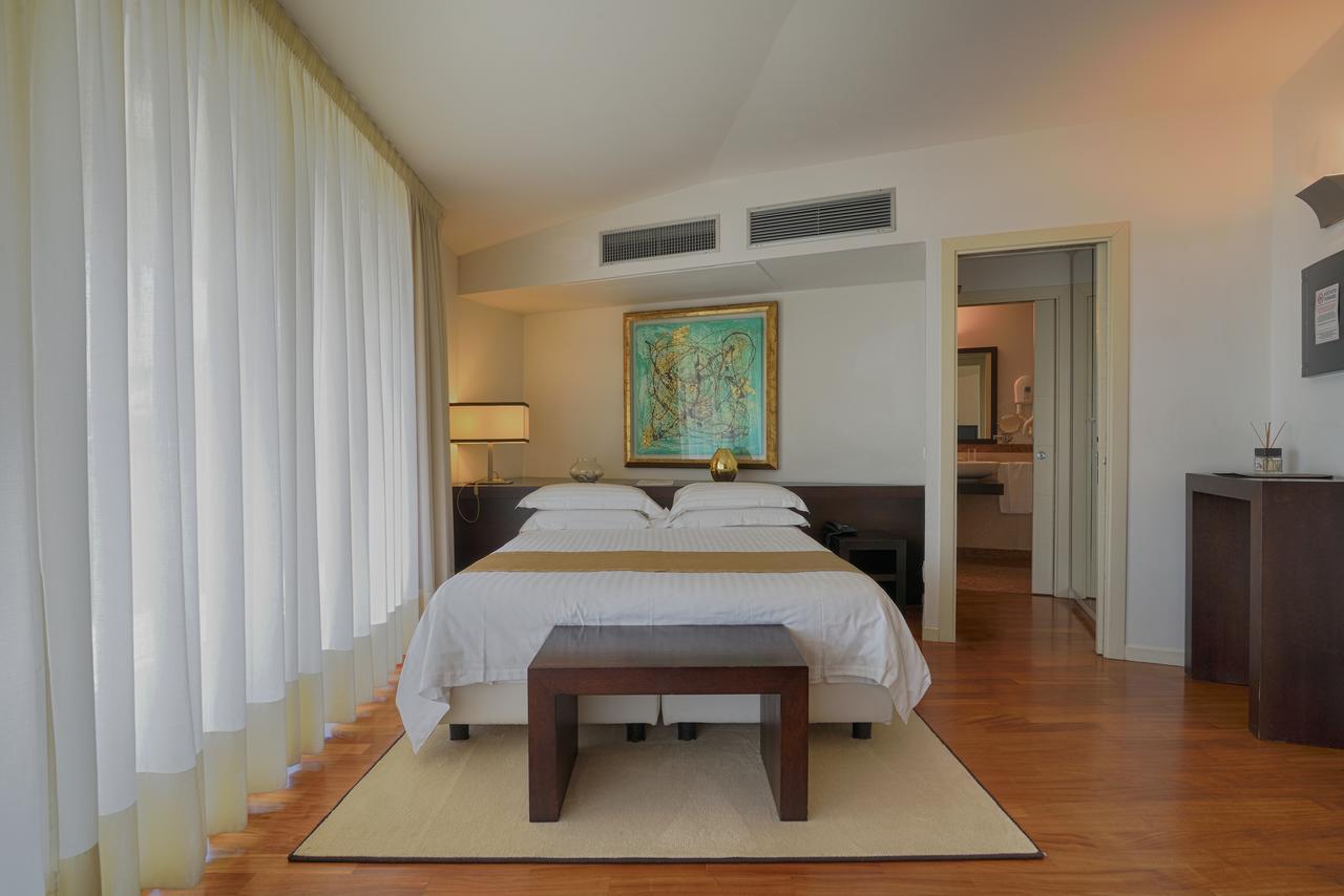 Eden Rock Resort ฟลอเรนซ์ ภายนอก รูปภาพ